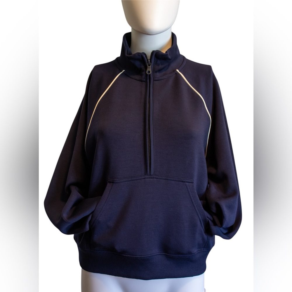 Aerie NWT Navy Half-Zip Pull-Over with White Accents Women's Sweatshirt Size M - Picture 1 of 11
